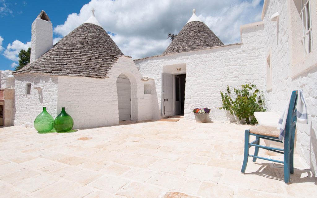 Trulli con piscina vacanze Alberobello