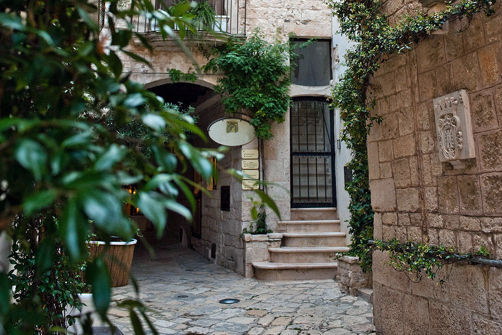 Dimora storica in Terra di Bari, hotel relais 4 stelle con centro benessere in puglia